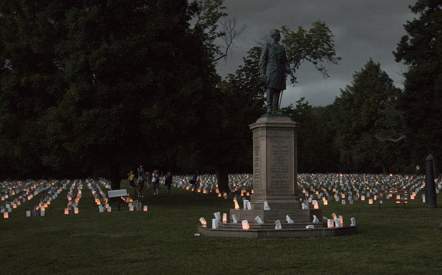 Stormshortened luminaria honors Civil War casualties at Fredericksburg